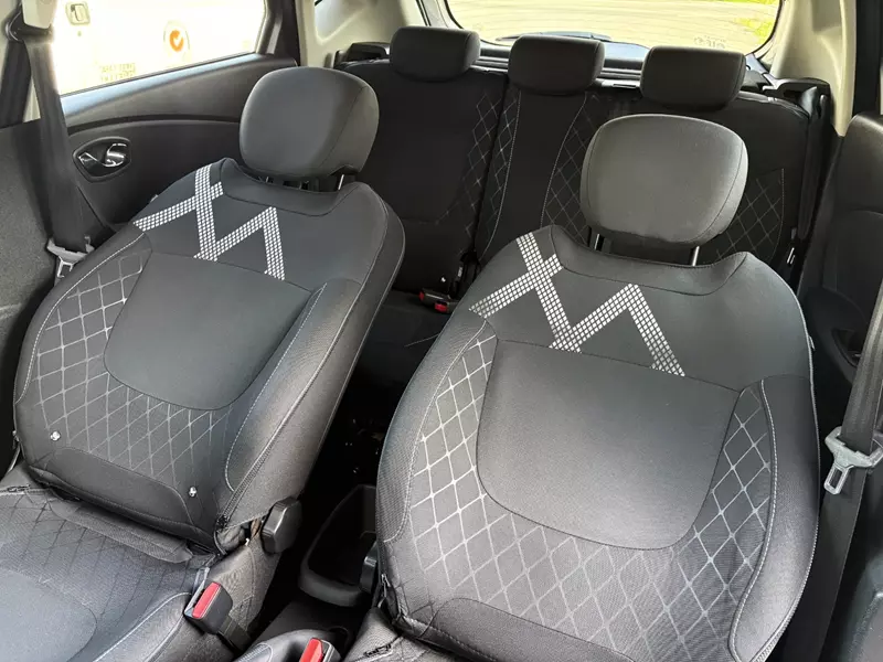 Renault Captur Zen Energy dCi Eco2 S&S 90cv 90 CV Manual